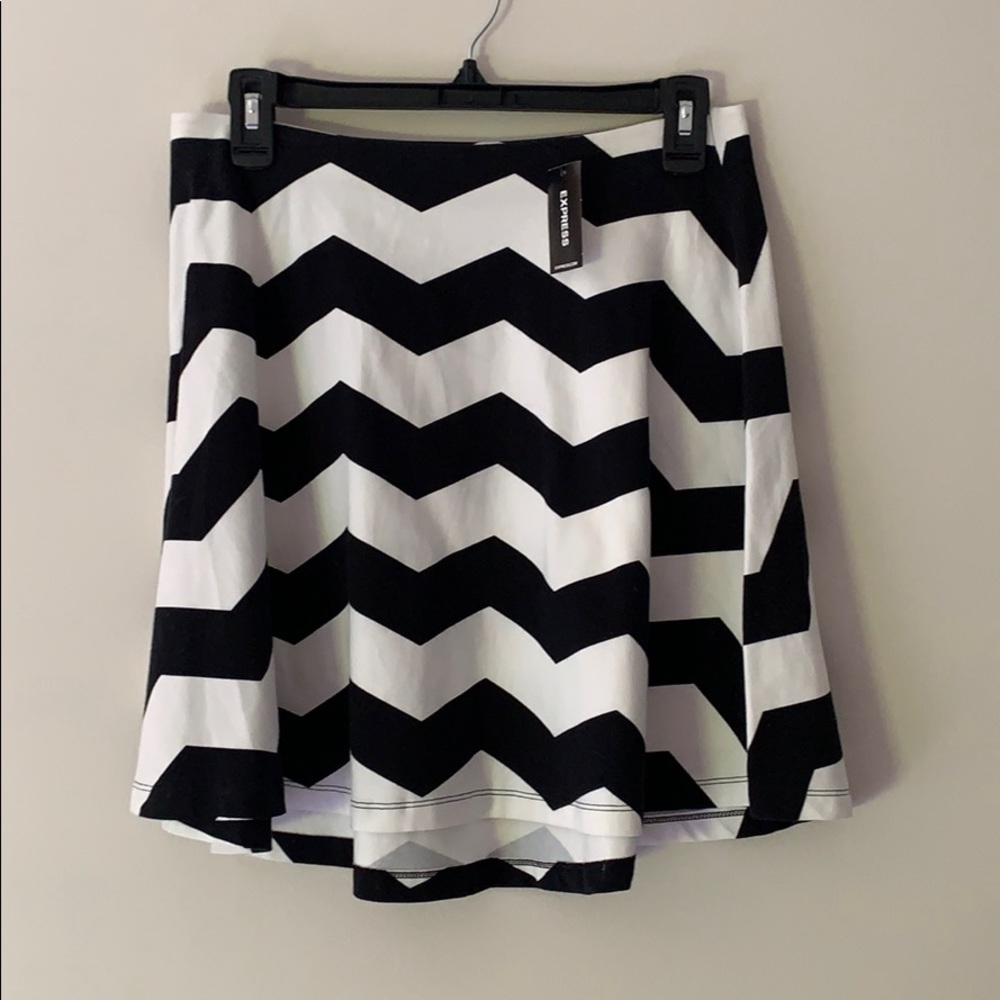 Express skirt
